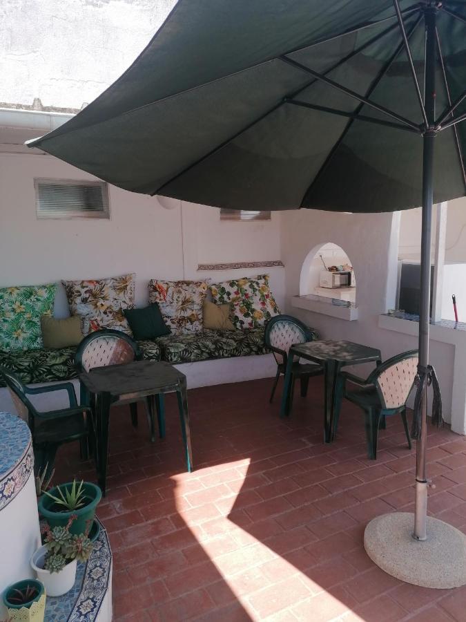 Iguana Guesthouse ラゴス エクステリア 写真